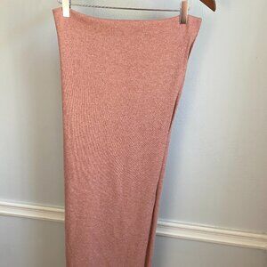 100% CASHMERE GARNET HILL PEACHY OVERSIZED WRAP SCARF